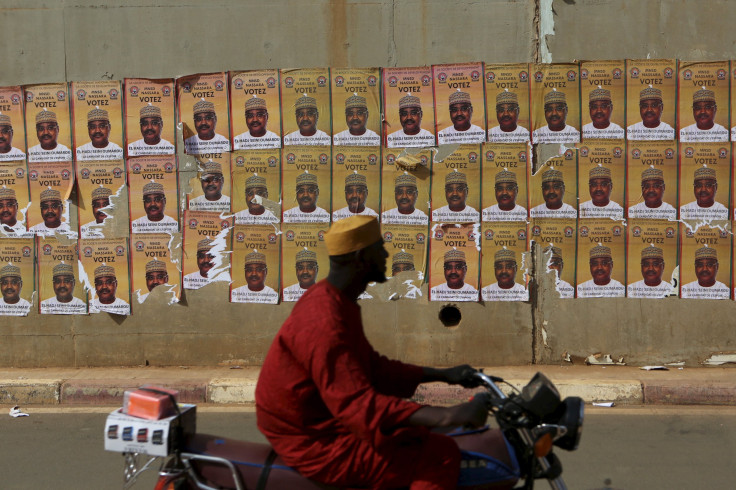 Niger election posters