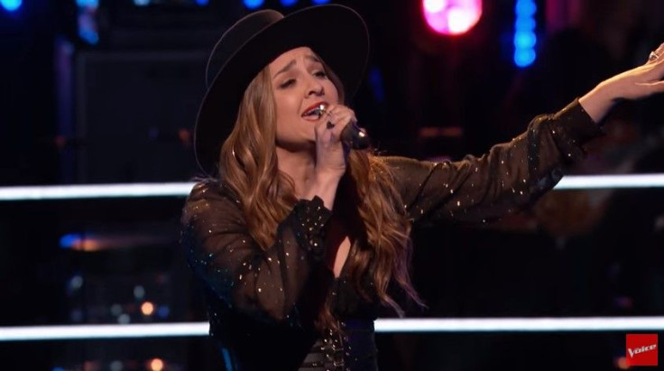 Alisan Porter sings in battle round for Team Christina Aguilera