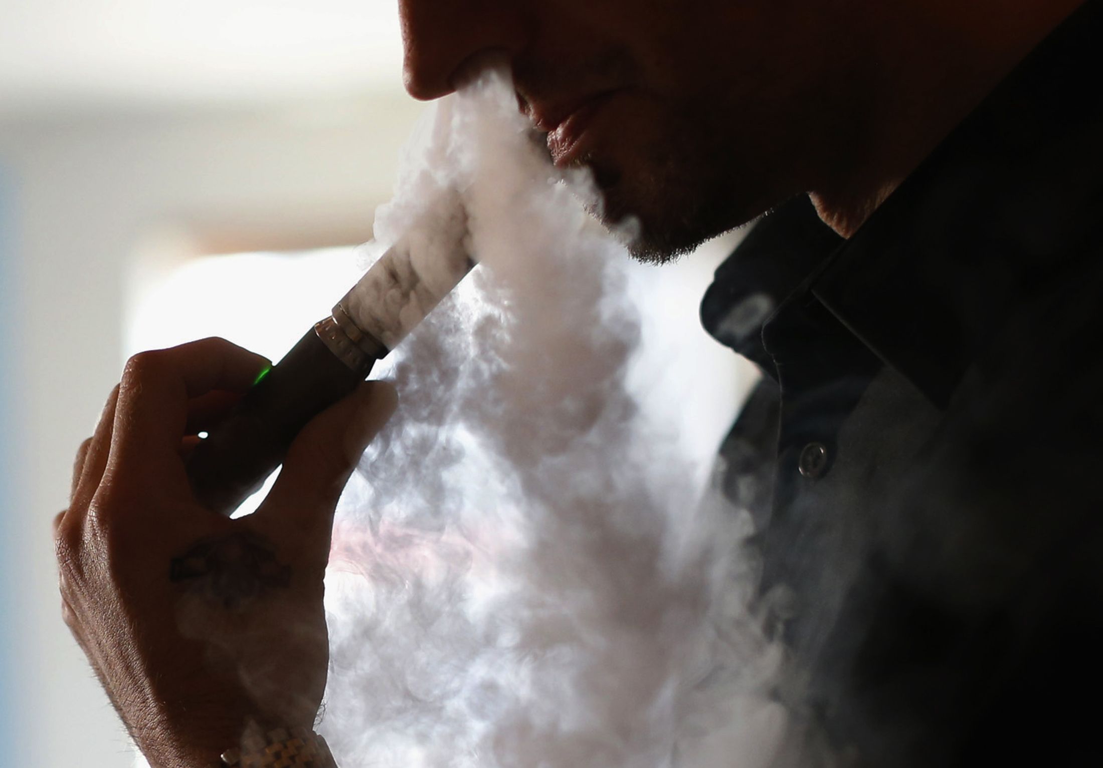 e-cigarette-australia-victorian-government-to-treat-vaping-as-tobacco