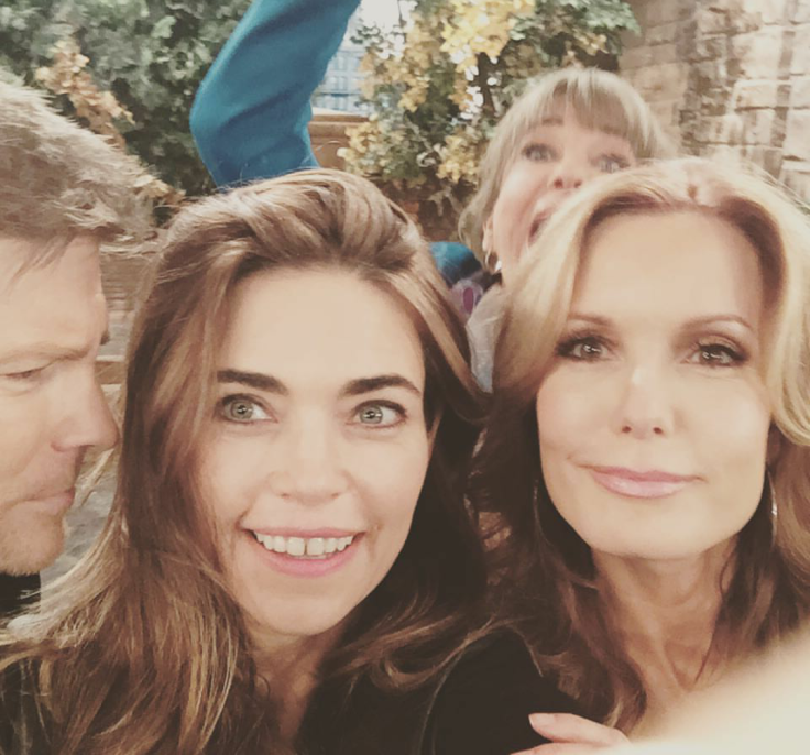 Amelia Heinle and co-stars