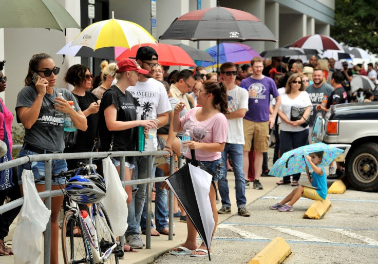 Blood Donors Queue