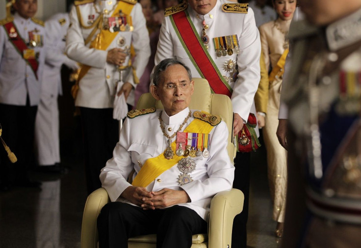 Thailand's King Bhumibol Adulyadej leaves the Siriraj Hospital for a ceremony at the Grand Palace in Bangkok December 5, 2010.