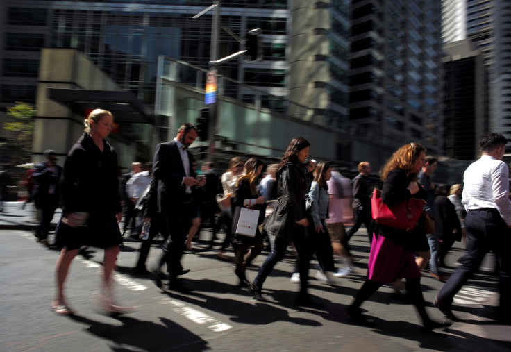 Office workers and shoppers walk through Sydney's central business district in Australia, September 7, 2016.
