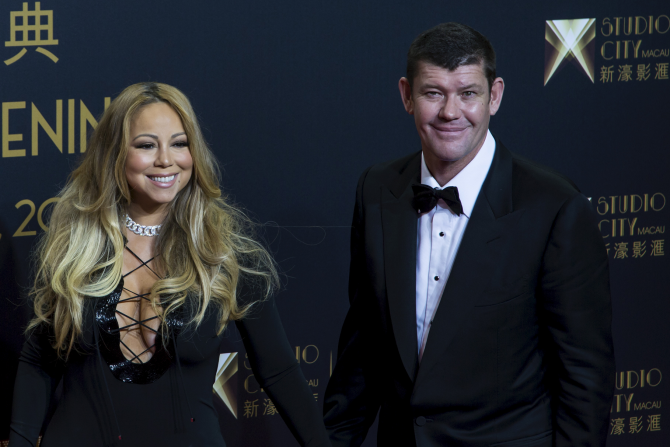 Singer Mariah Carey (L) and Australian Billionaire James Packer