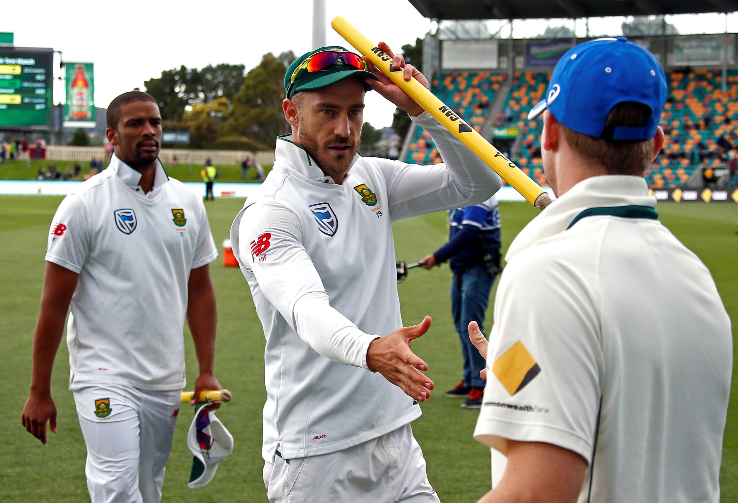 Hobart Test Proof that South Africa captain Faf du Plessis cheated