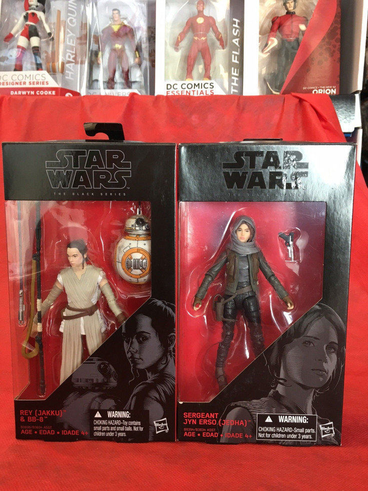 Jyn Erso and Rey action figure