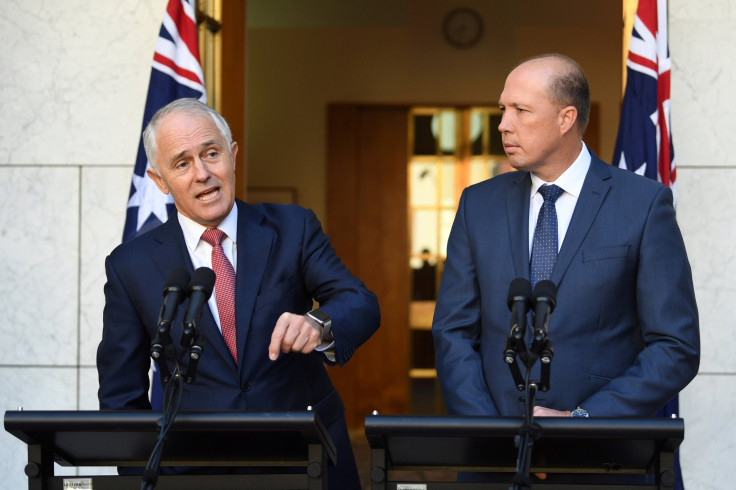 Turnbull, Dutton