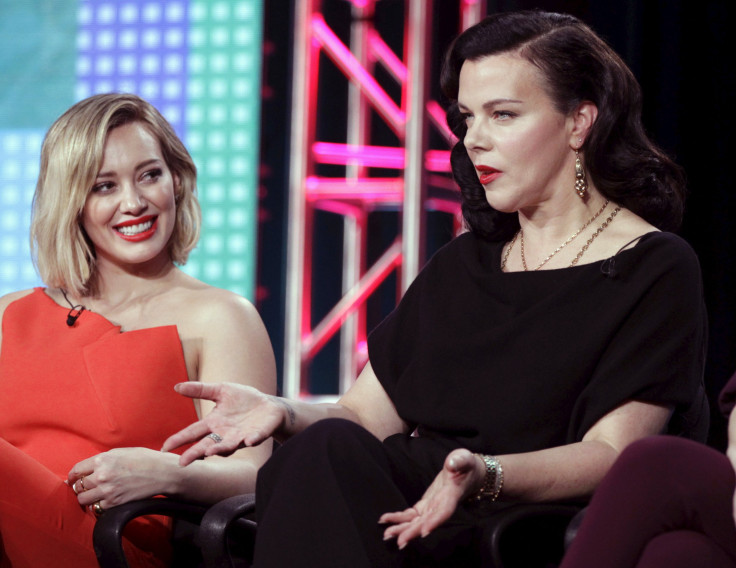 Younger stars Debi Mazar and Hilary Duff RTX21C3Q