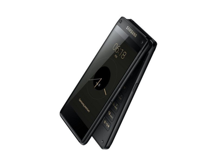 Samsung SM-G9298 flip phone