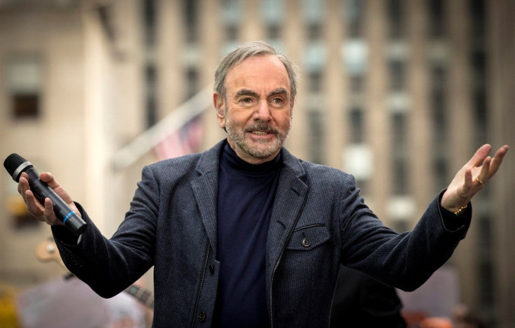 FILE PHOTO: Singer Neil Diamond performs on NBC's 'Today' show in New York, U.S. October 20, 2014.