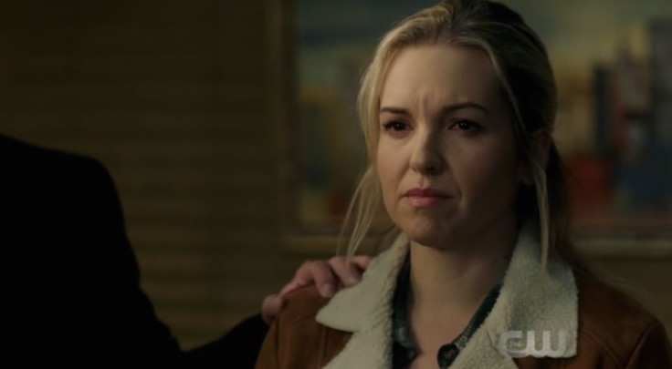 Briana Buckmaster as Sheriff Donna Hanscum in "Supernatural" season 13 episode 11 "Breakdown"