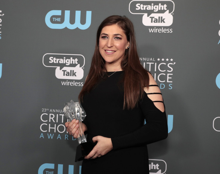 The Big Bang Theory star Mayim Bialik RTX48NKA