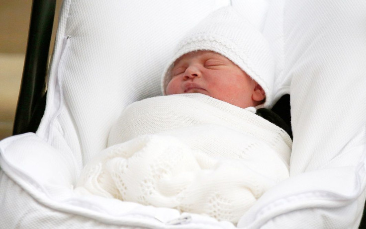 Britain's Catherine, the Duchess of Cambridge and Prince William leave the Lindo Wing of St Mary's Hospital with their new baby boy in London, April 23, 2018.