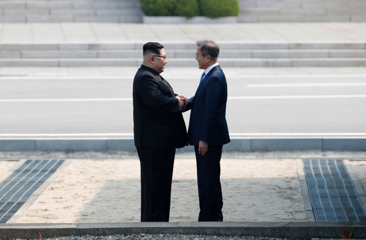 Kim Jong Un Moon Jae-in