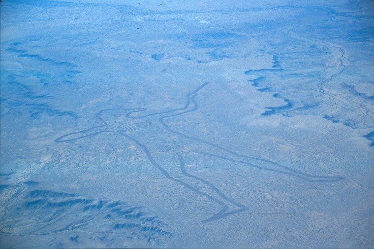 Marree Man from the air, circa 1998