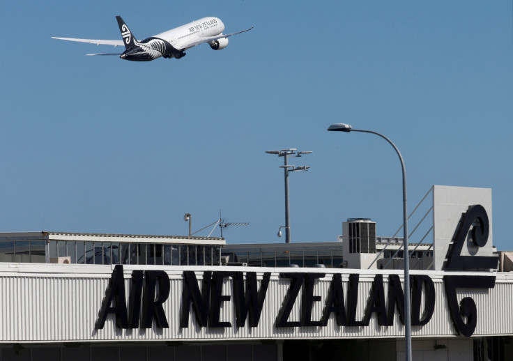 FILE PHOTO: An Air New Zealand Boeing Dreamliner 787 takes off from Auckland Airport in New Zealand, September 20, 2017.