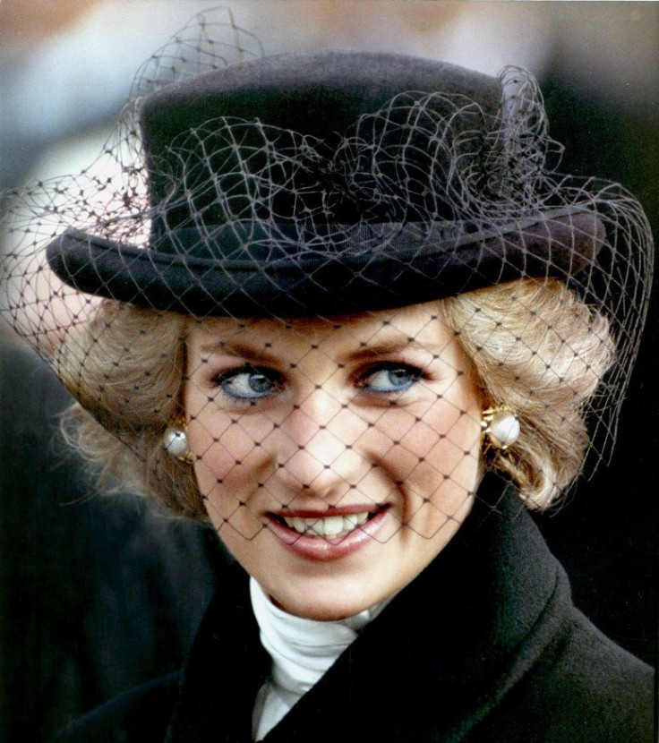 FILE PHOTO NOV 88- Diana , the Princess of Wales seen in this file photo during her visit to Paris 11 November 1988.