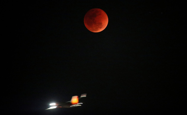 lunar eclipse blood moon