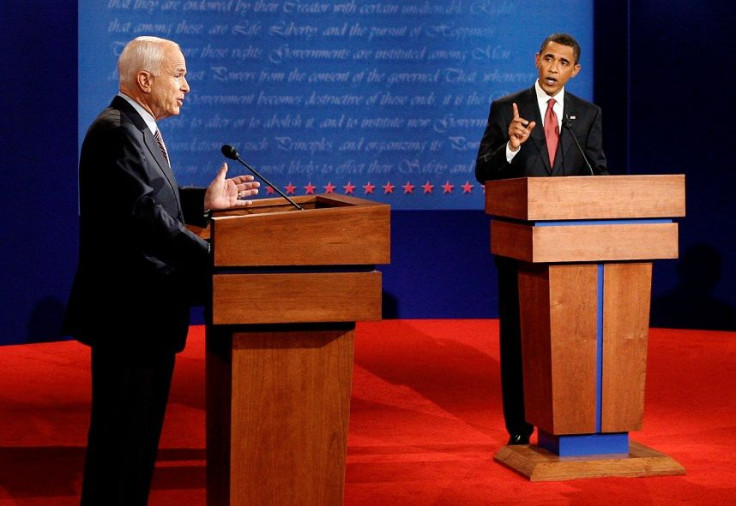 U.S. Republican presidential candidate John McCain (L) and U.S. Democratic presidential candidate Barack Obama (R)