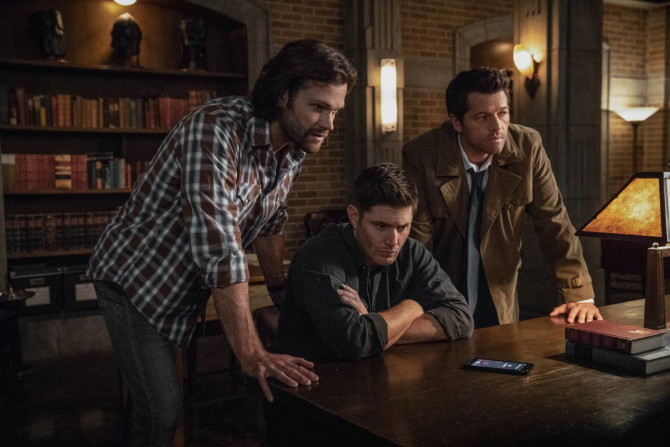 Sam Winchester (Jared Padalecki), Dean Winchester (Jensen Ackles) and Castiel (Misha Collins) in "Supernatural" 14x03 "The Scar"