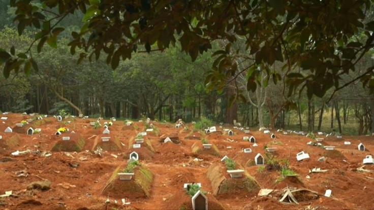 It's a painful experience for the next-of-kin of COVID-19 victims, as they are unable to hold wakes or see their loved-ones before the bodies are transported to the Vila Formosa Cemetery in Sao Paulo, Brazil