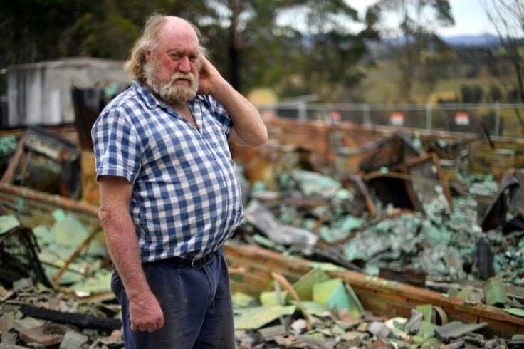 Wayne Keft now lives in a garage, and is plagued by dust which blows in off a road nearby