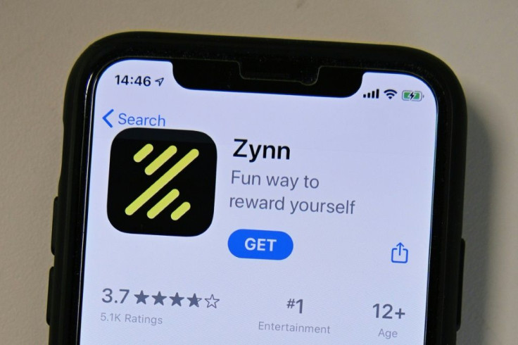Zynn's interface is a near-clone of TikTok, but with one major difference - the app pays users to keep scrolling