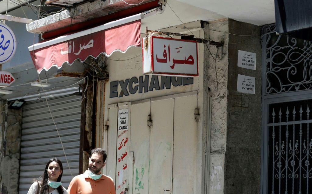 Lebanese Pound Hits New Low Despite Govt Efforts, Sparking Protests