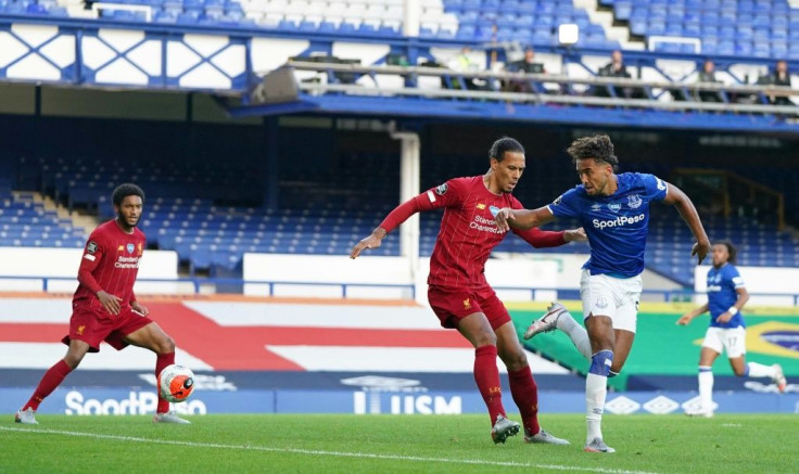 Everton and Liverpool played out a goalless stalemate