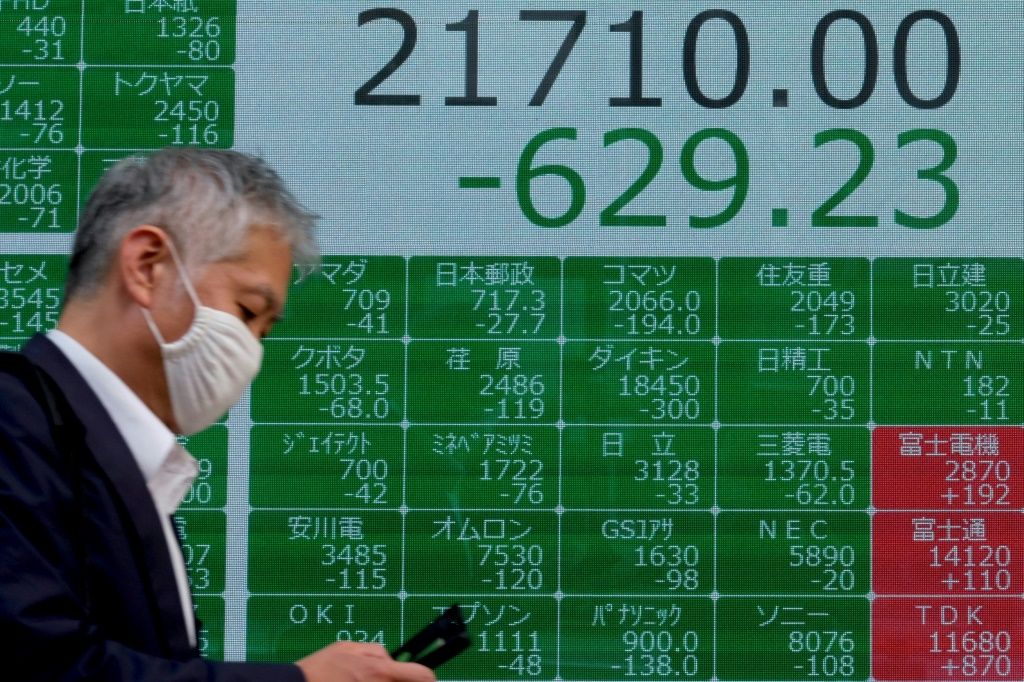 Tokyo Stocks Open Flat Ahead Of Key US Data