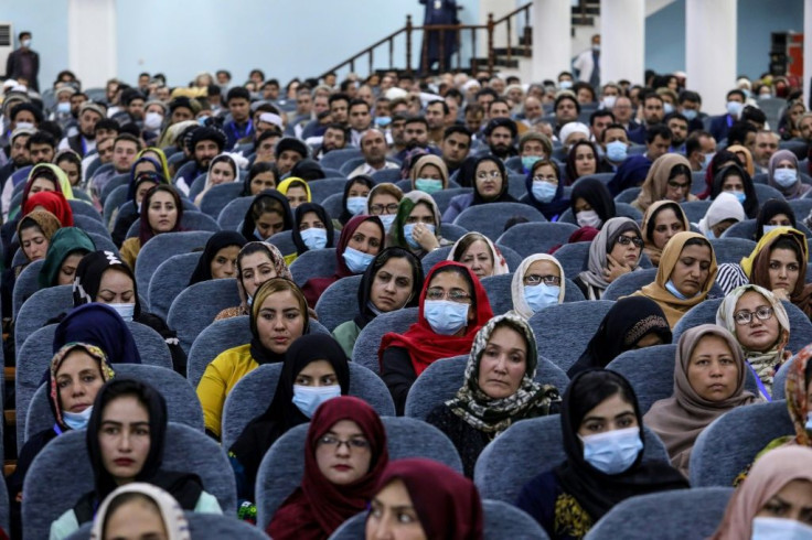 Thousands of prominent Afghan citizens are taking part in the loya jirga to decide whether to release 400 Taliban prisoners, including many involved in deadly attacks on civilians and foreigners