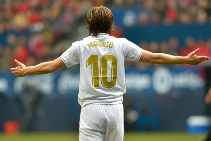 Luka Modric says Real Madrid can defend their La Liga title this season and insists he wants to play for a few more years yet.