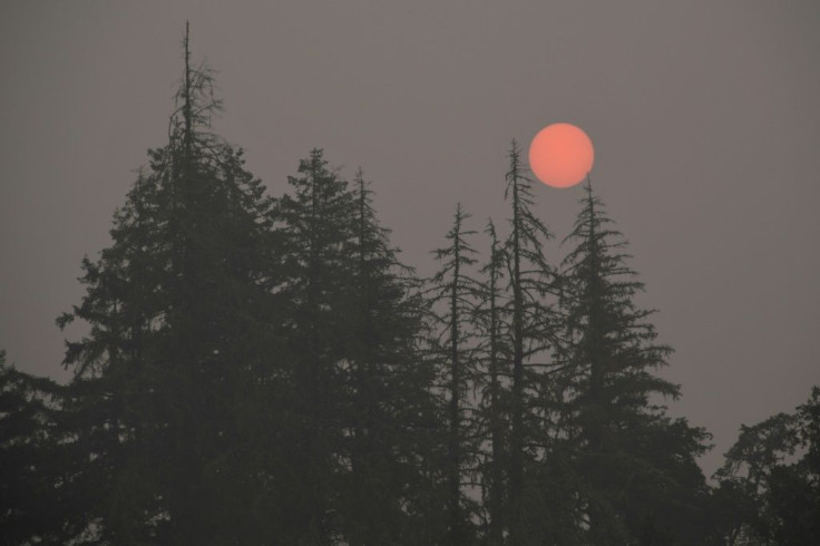 Smoke from the deadly US wildfires has been observed as far as 8000 kilometres away