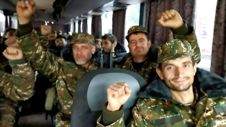 IMAGESDozens of Armenians, army reservists and volunteers between the ages of 20 and 50, board buses headed towards the border with Nagorno-Karabakh. They plan to join separatists soldiers on the frontline in Karabakh, an ethnic Armenian enclave that brok