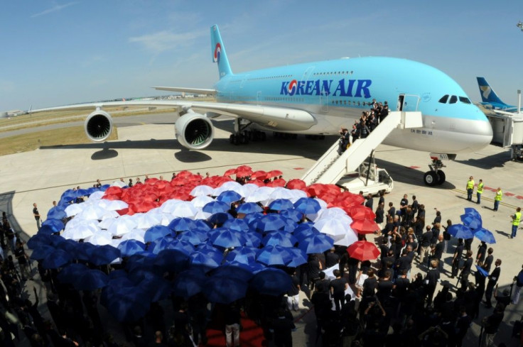 Korean Air will pay for Asiana using cash raised in a rights issue