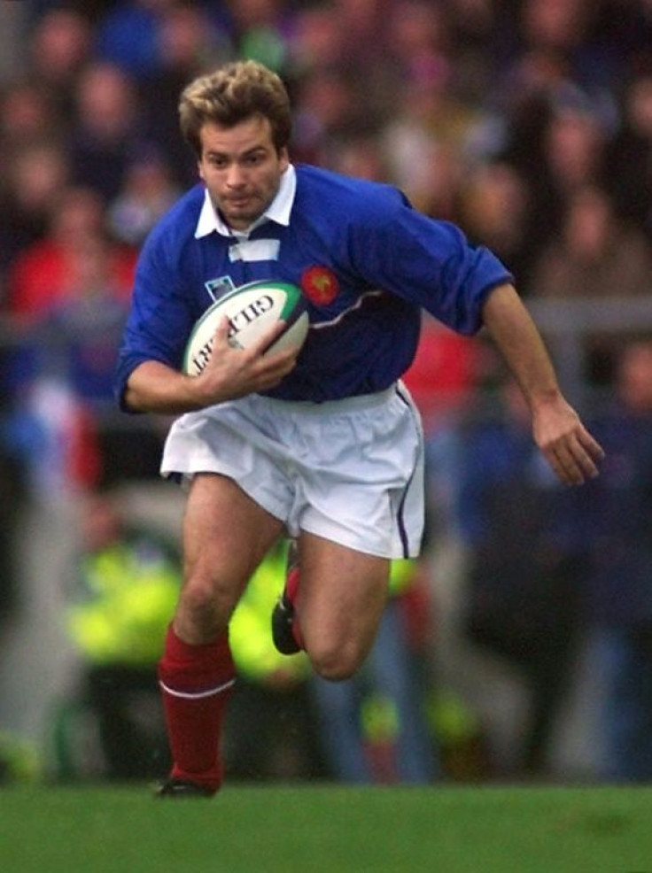 Christophe Dominici scored a try as France staged a brilliant comeback to beat New Zealand in the 1999 World Cup semi-finals