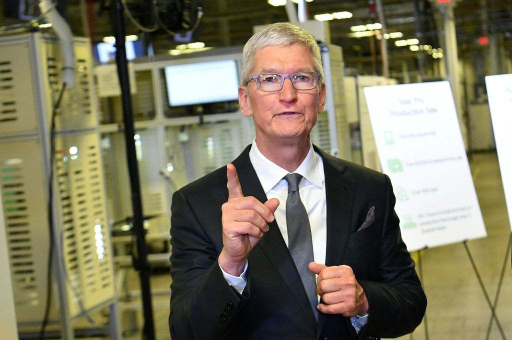 Tim Cook Marks International Women's Day 2026 with Message of Gratitude to Women Inspiring Progress and Change