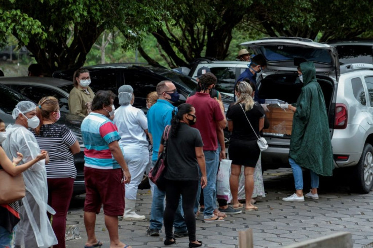 Volunteers are collecting and distributing food, drugs, even medical equipment from benefactors to overrun hospitals