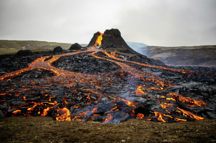 Preliminary calculations put the temperature of the magma emerging from the volcano at almost 1,190 degrees Celsius (2,170 Fahrenheit)