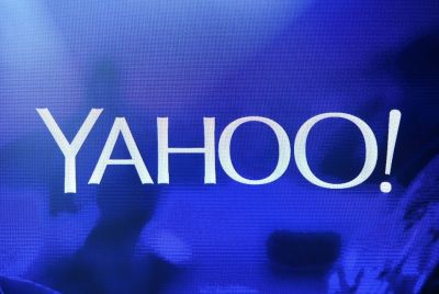 Yahoo will re-emerge as a separate company as part of the deal selling the former internet pioneer to a private equity firm