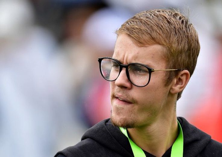 Musician Justin Bieber attends a practice round prior to the PGA Championship at Quail Hollow Club on Aug. 8, 2017 in Charlotte, North Carolina. 