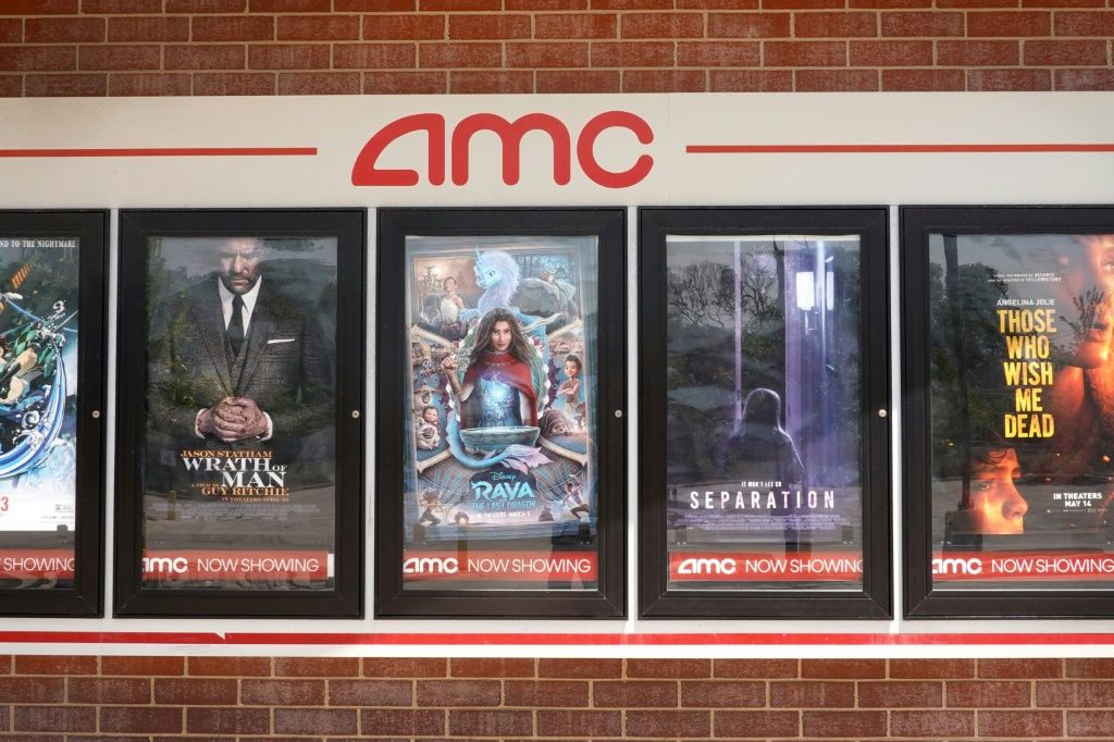 AMC Stock Rises Over 7% as Record Box Office Momentum and Governance Reforms Boost Shares