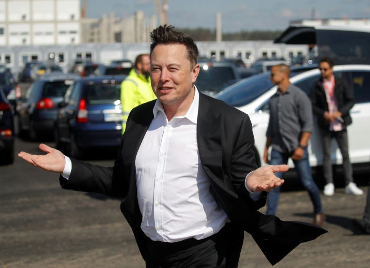 Elon Musk's Starlink project of low orbit satellites last month won authorisation from US regulators to provide broadband from space and place thousands of satellites lower than previously proposed -- but competitors are not happy