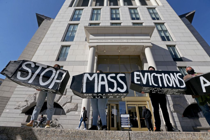 Biden urges Congress to extend eviction moratorium and cites Delta cases as an impending concern for tenants.