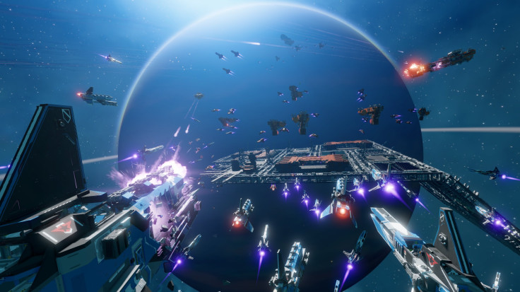 Starbase features space combat on custom-made, player-designed ships and space stations