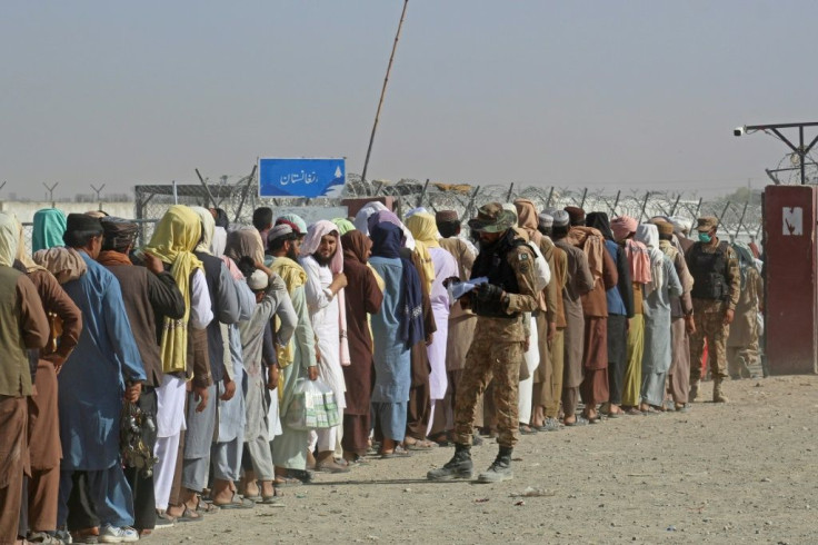 As thousands flee Afghanistan to escape Taliban rule, some refugees are trying to get back into their homeland