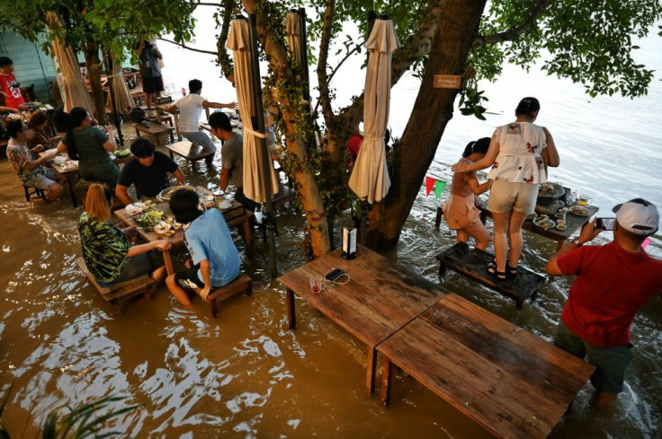Heavy flooding has been a boon for the Chaopraya Antique Cafe in Nonthaburi, near Bangkok
