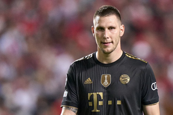 Niklas Sule of Bayern München looks on during the UEFA Champions League group E match between SL Benfica and Bayern München at Estadio da Luz on October 20, 2021 in Lisbon, Portugal.