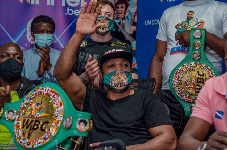 Reigning WBC cruiserweight champion Ilunga Makabu will defend his title against Saul "Canelo" Alvarez in mid-2022.