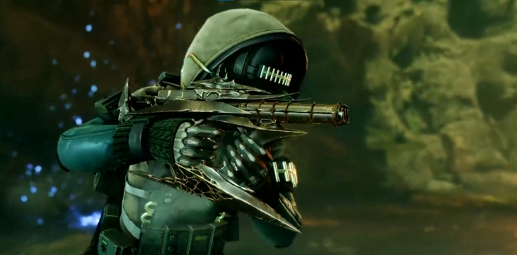A Hunter with the Osteo Striga in Destiny 2